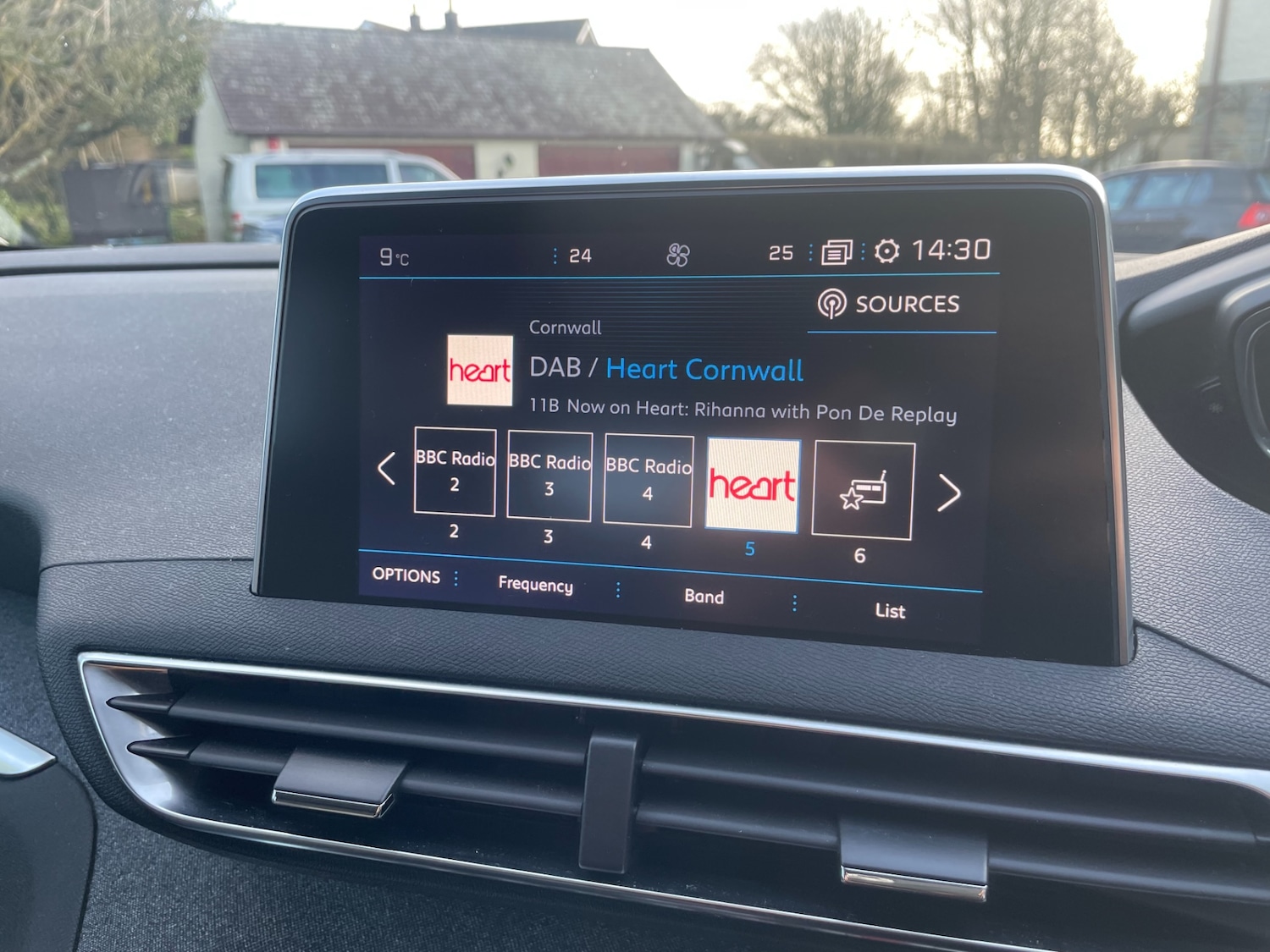 Used Peugeot 3008 2018 for sale - 77352229: Photo 11