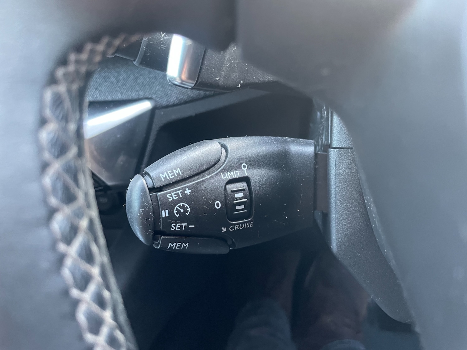 Used Peugeot 3008 2018 for sale - 77352229: Photo 15