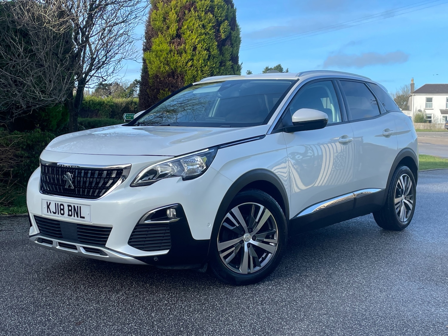 Used Peugeot 3008 2018 for sale - 77352229: Photo 3