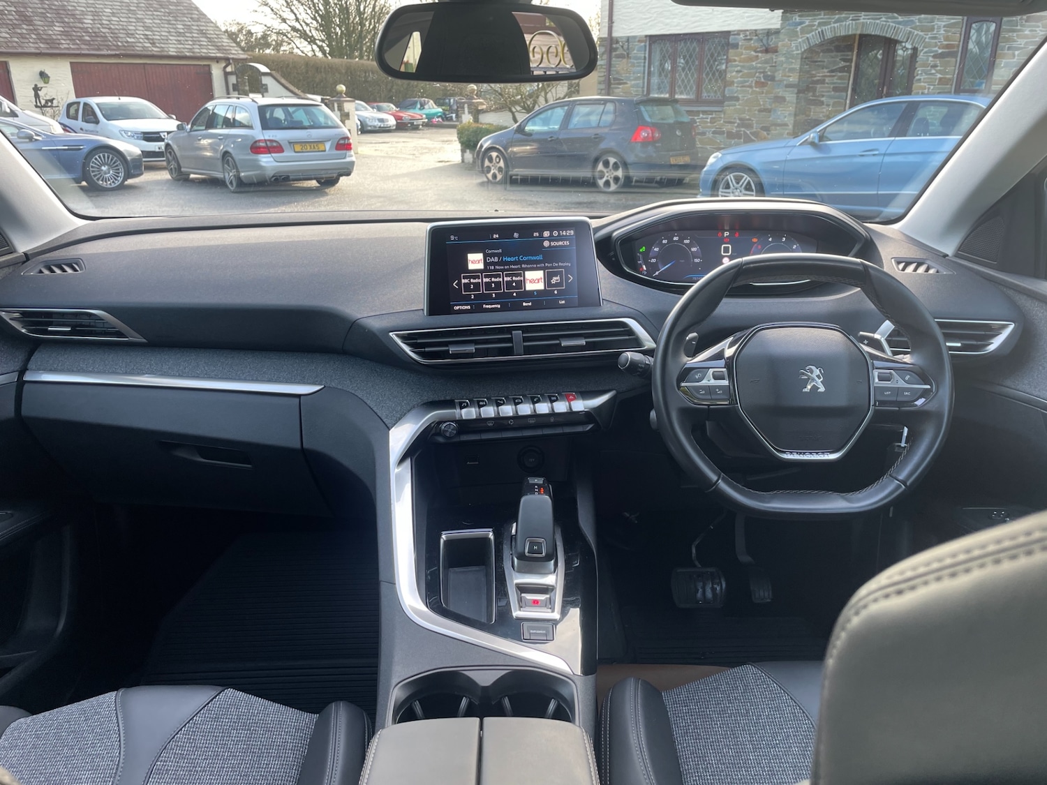 Used Peugeot 3008 2018 for sale - 77352229: Photo 7