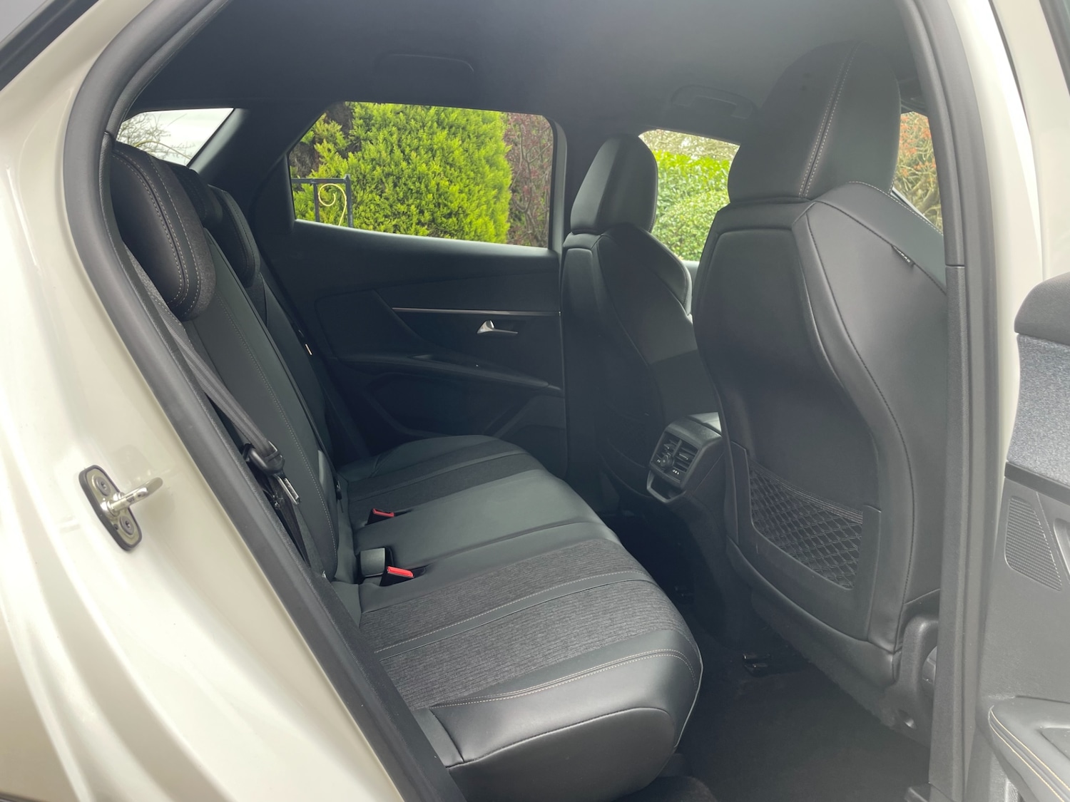 Used Peugeot 3008 2018 for sale - 78092500: Photo 5