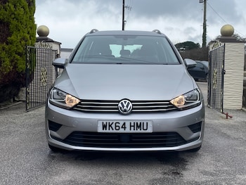 Used Volkswagen Golf SV 2014 for sale - 77403905: Photo