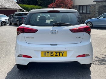 Used Hyundai i20 2015 for sale - 79297972: Photo