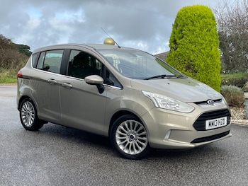2013 (13) - 1.0T Titanium 5dr