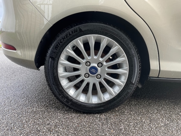 Used Ford B-MAX 2013 for sale - 76332070: Photo 8
