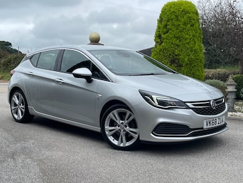 2018 (68) - 1.6T 16V 200 SRi Vx-line Nav 5dr