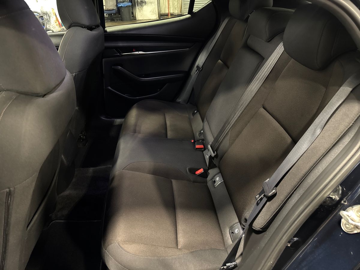 Used Mazda Mazda3 2022 for sale - 76881758: Photo 28