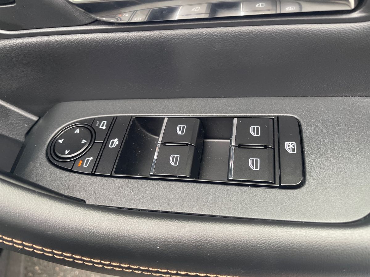 Used Mazda CX-60 2025 for sale - 76217145: Photo 24