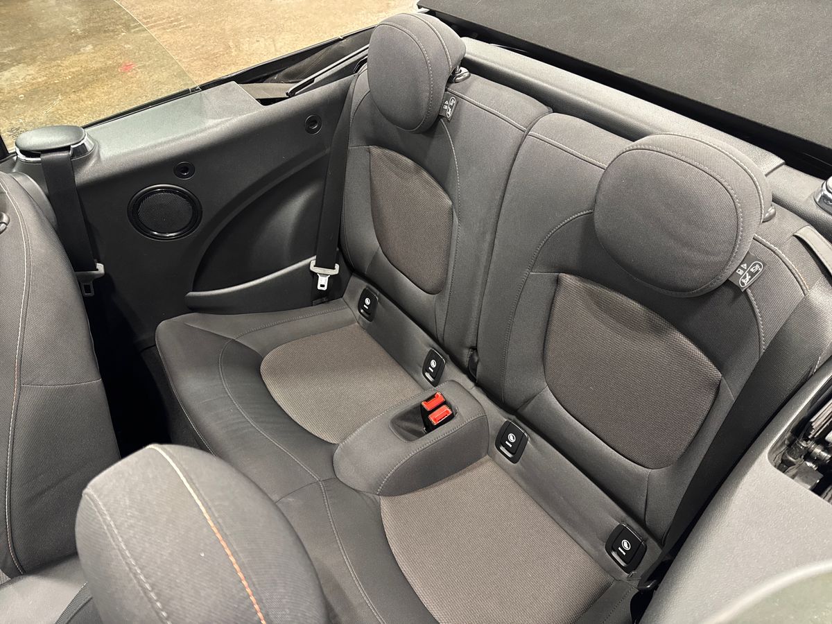 Used MINI Convertible 2019 for sale - 76796241: Photo 28