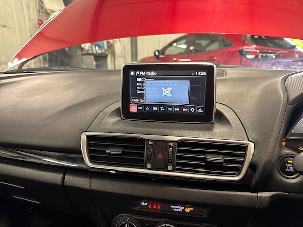 Used Mazda Mazda3 2014 for sale - 76241497: Photo 25