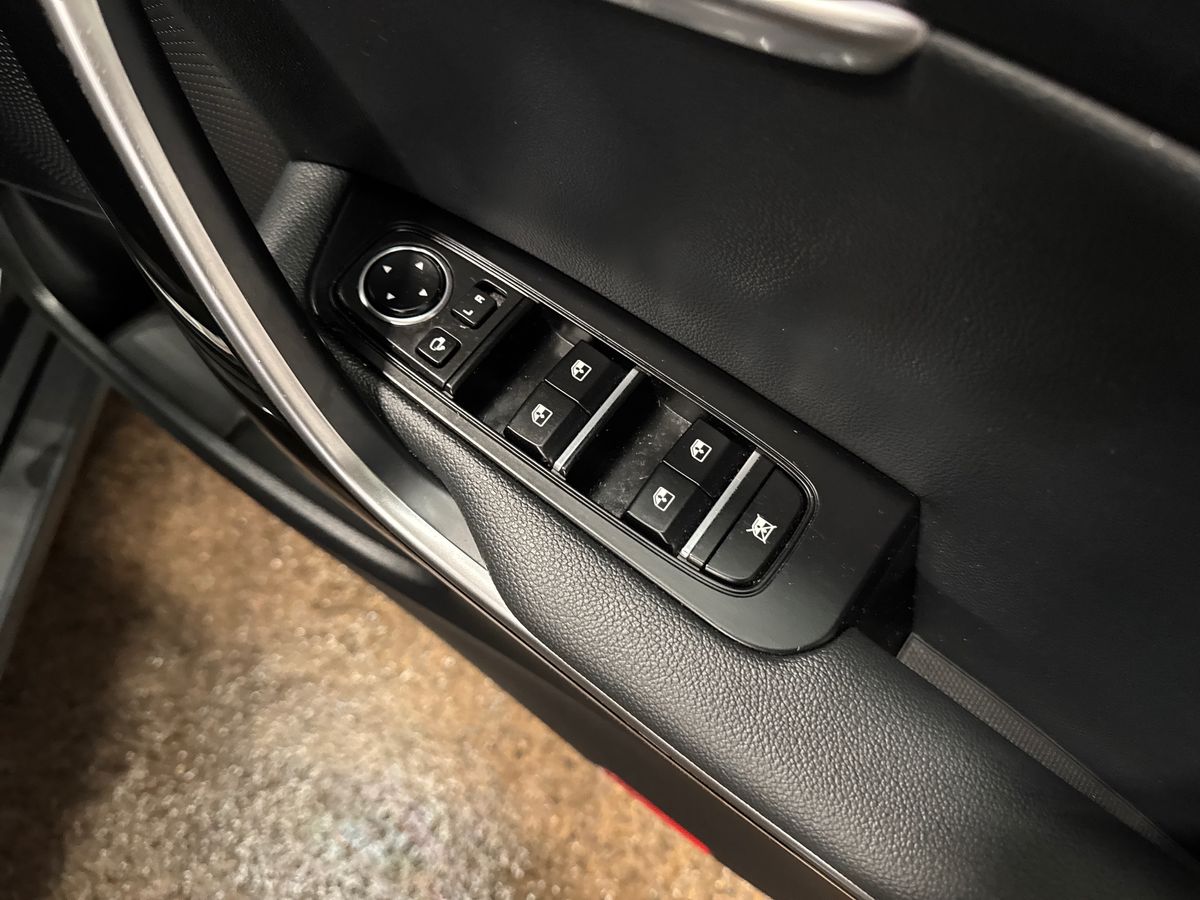 Used Kia XCeed 2024 for sale - 76796245: Photo 24