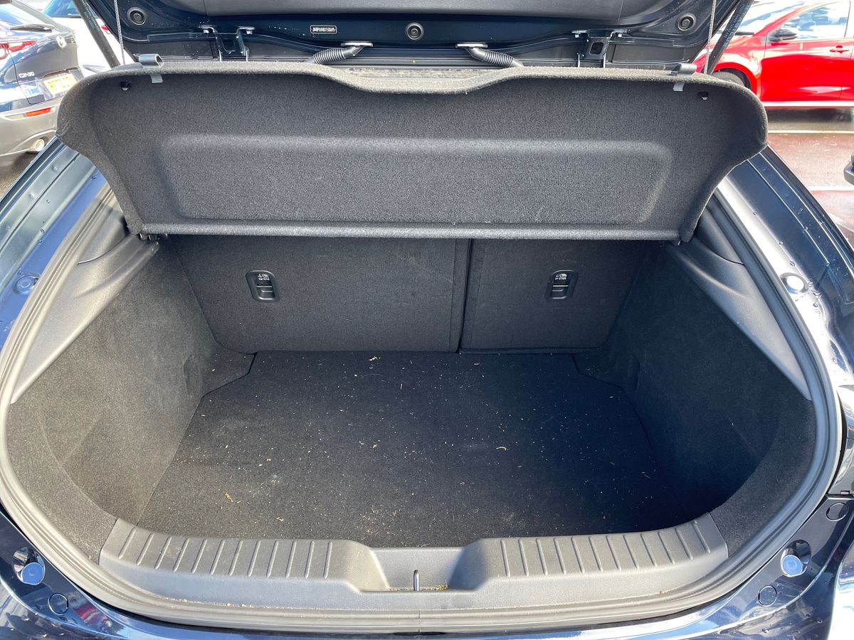 Used Mazda Mazda3 2025 for sale - 76130700: Photo 17
