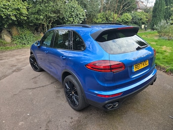 Used Porsche Cayenne 2017 for sale - 78028184: Photo