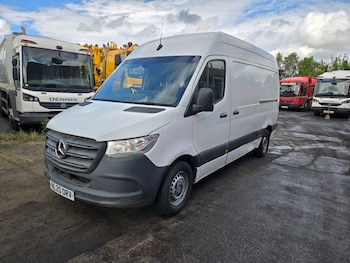 Mercedes-Benz - Sprinter