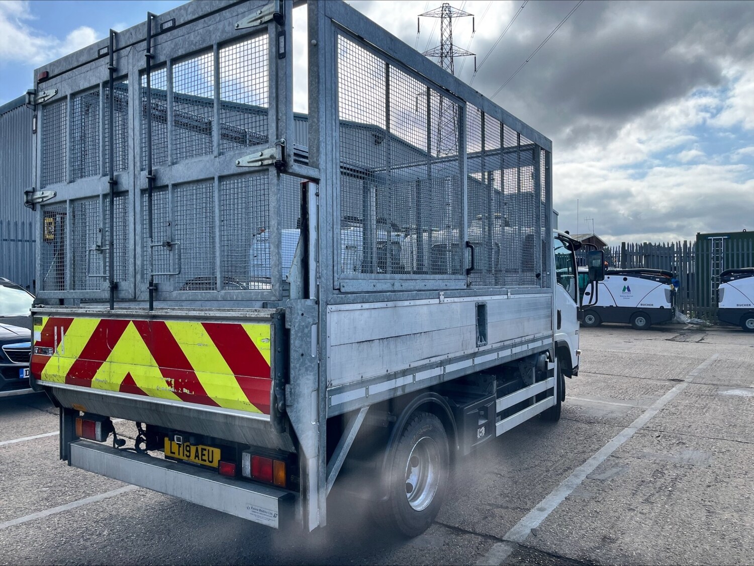 Used Isuzu Forward 2019 for sale - 76104470: Photo 15