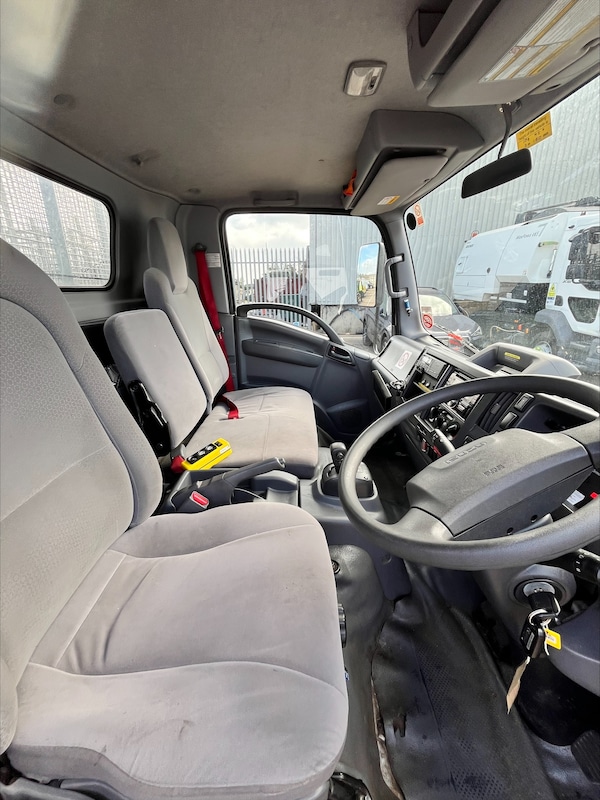 Used Isuzu Forward 2019 for sale - 76104470: Photo 7