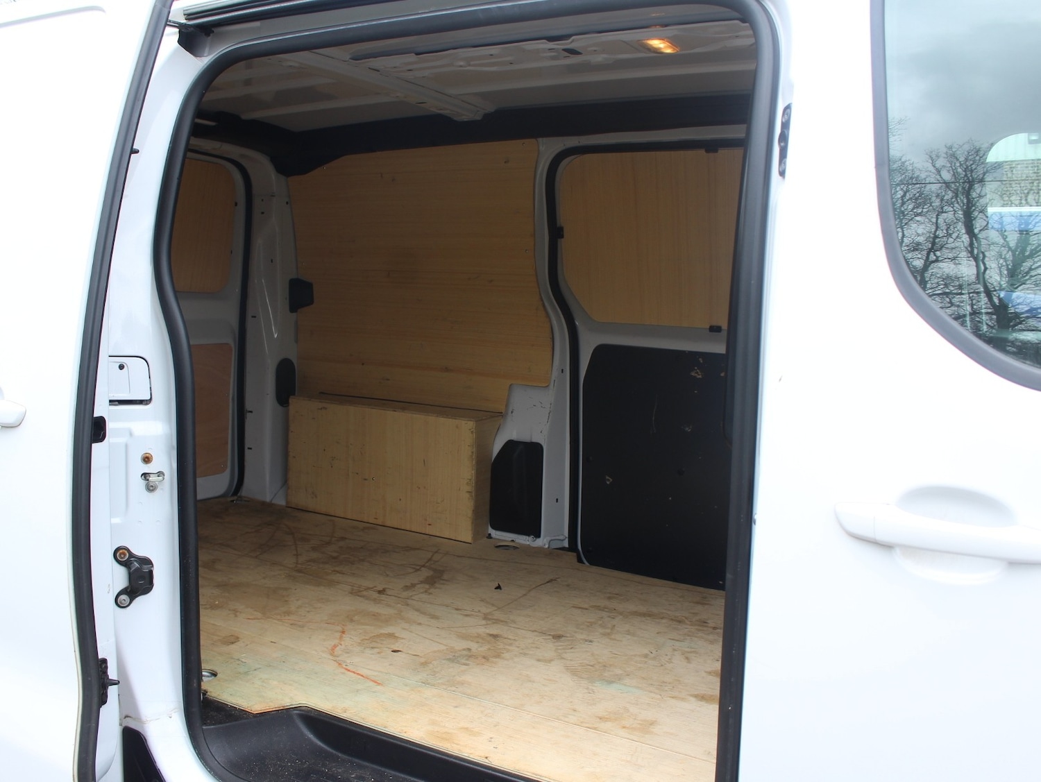 Used Vauxhall Vivaro 2022 for sale - 77919087: Photo 6