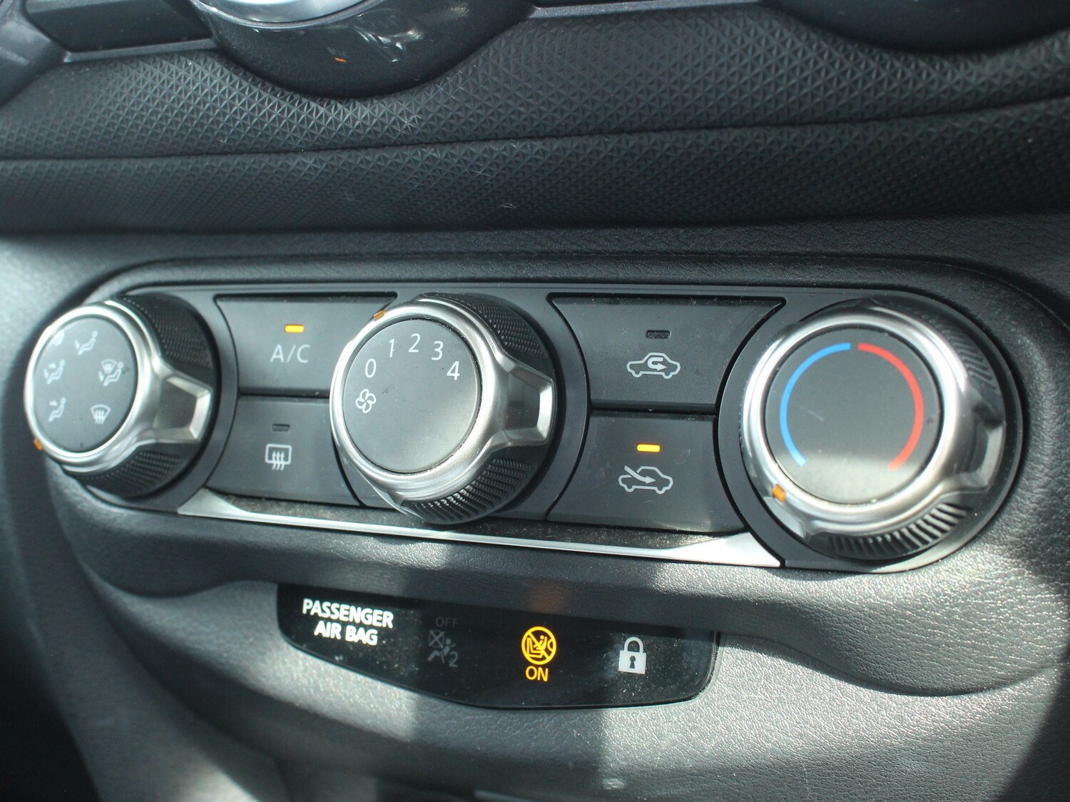 Used Nissan Juke 2023 for sale - 75999319: Photo 18
