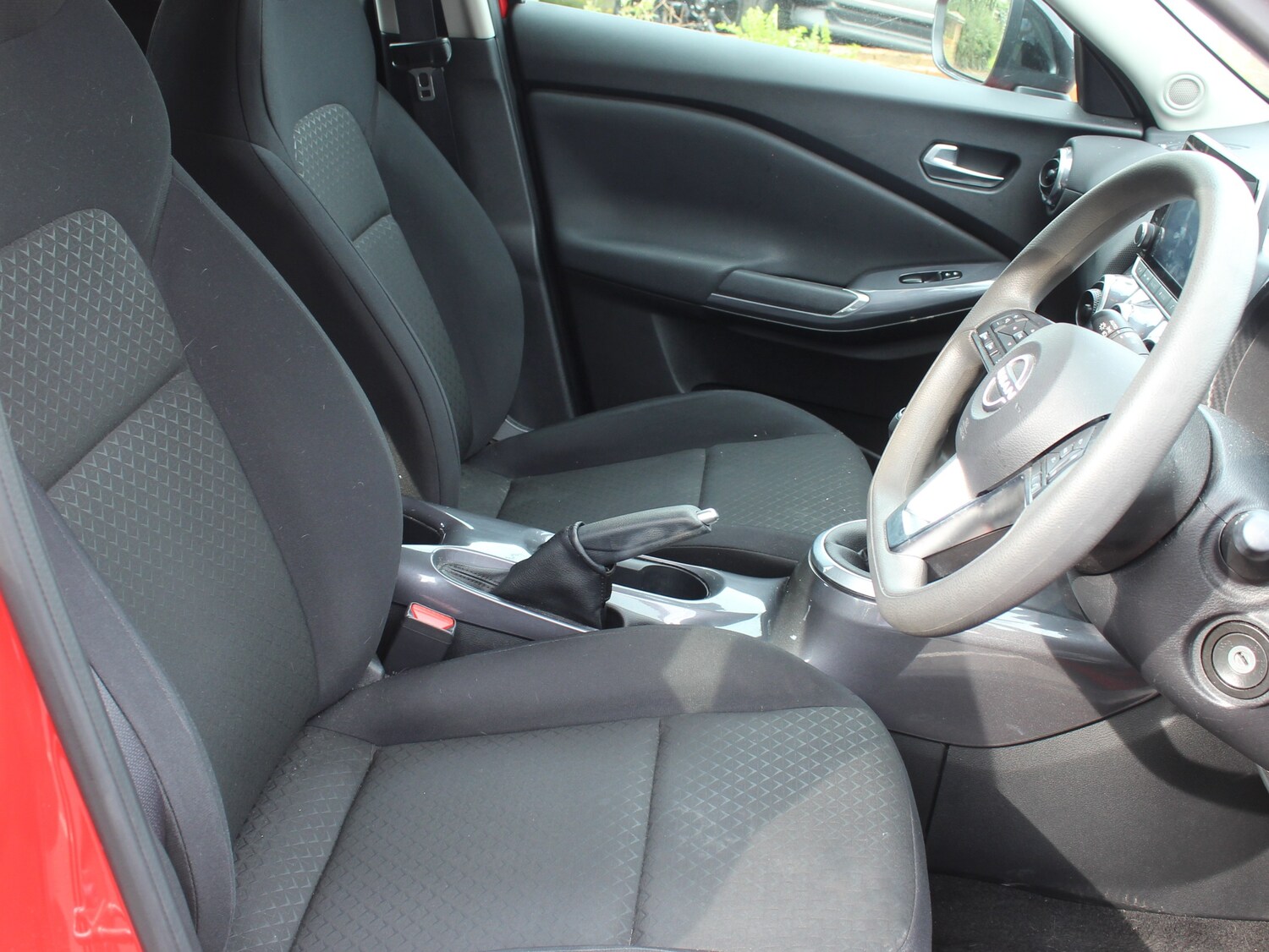 Used Nissan Juke 2023 for sale - 75999319: Photo 31