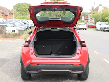 Used Nissan Juke 2023 for sale - 75999319: Photo 4
