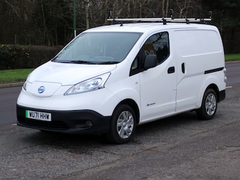 Nissan e-NV200 feature image