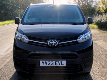 Used Toyota ProAce 2023 for sale - 76697862: Photo
