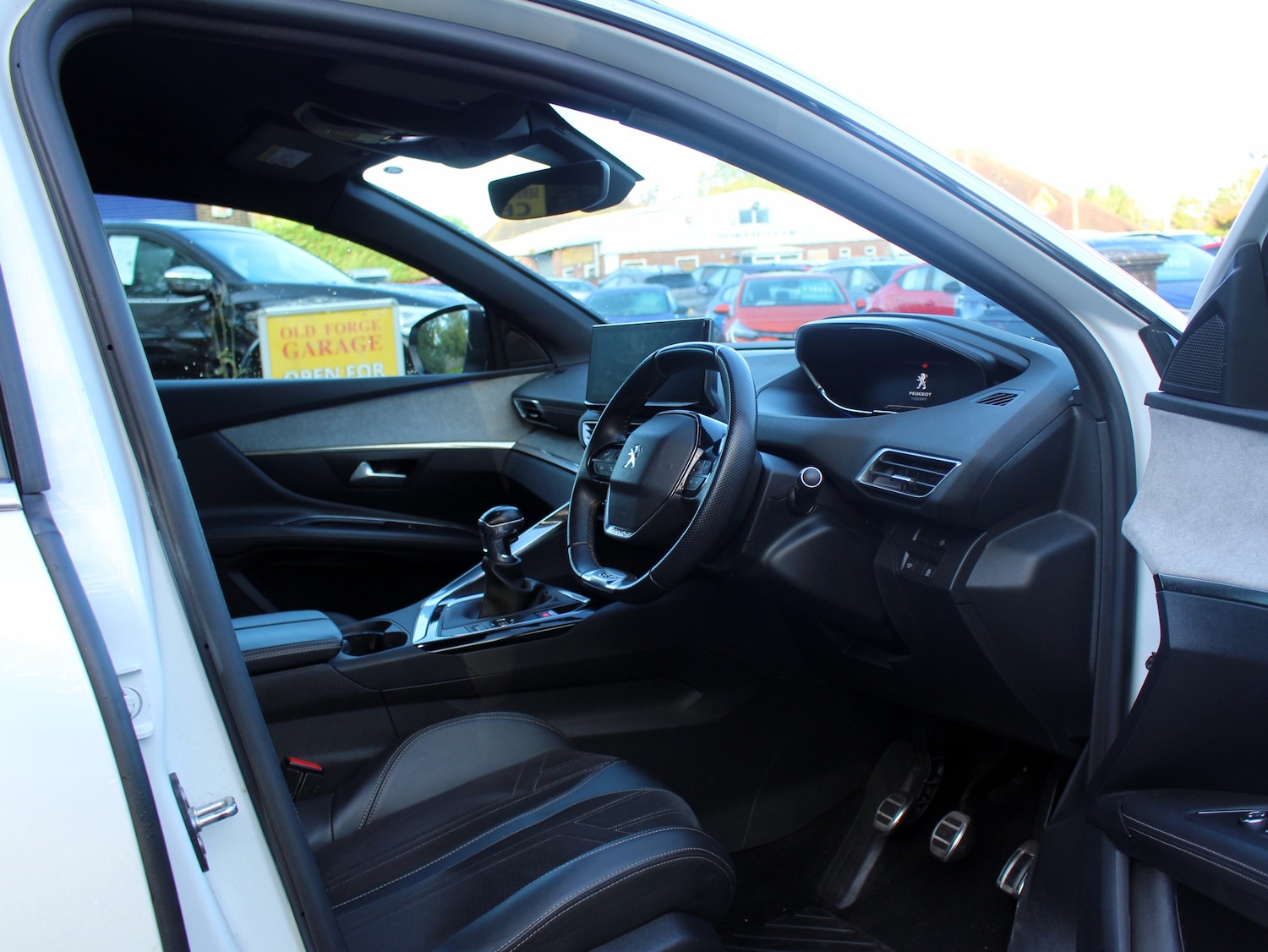Used Peugeot 3008 2021 for sale - 76352970: Photo 5