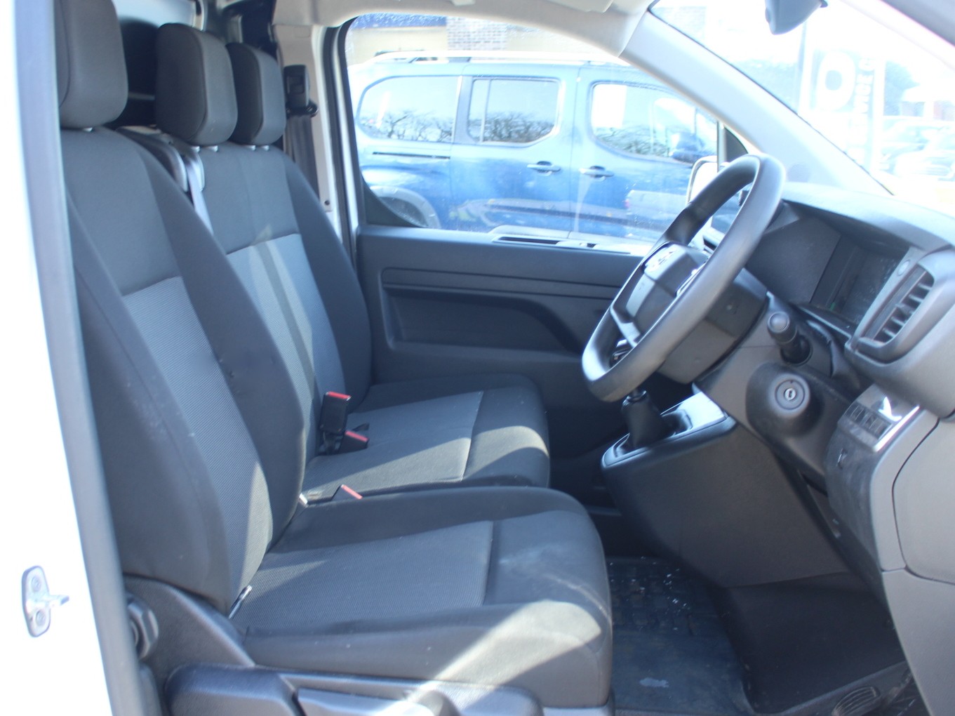 Used Vauxhall Vivaro 2024 for sale - 77654076: Photo 12