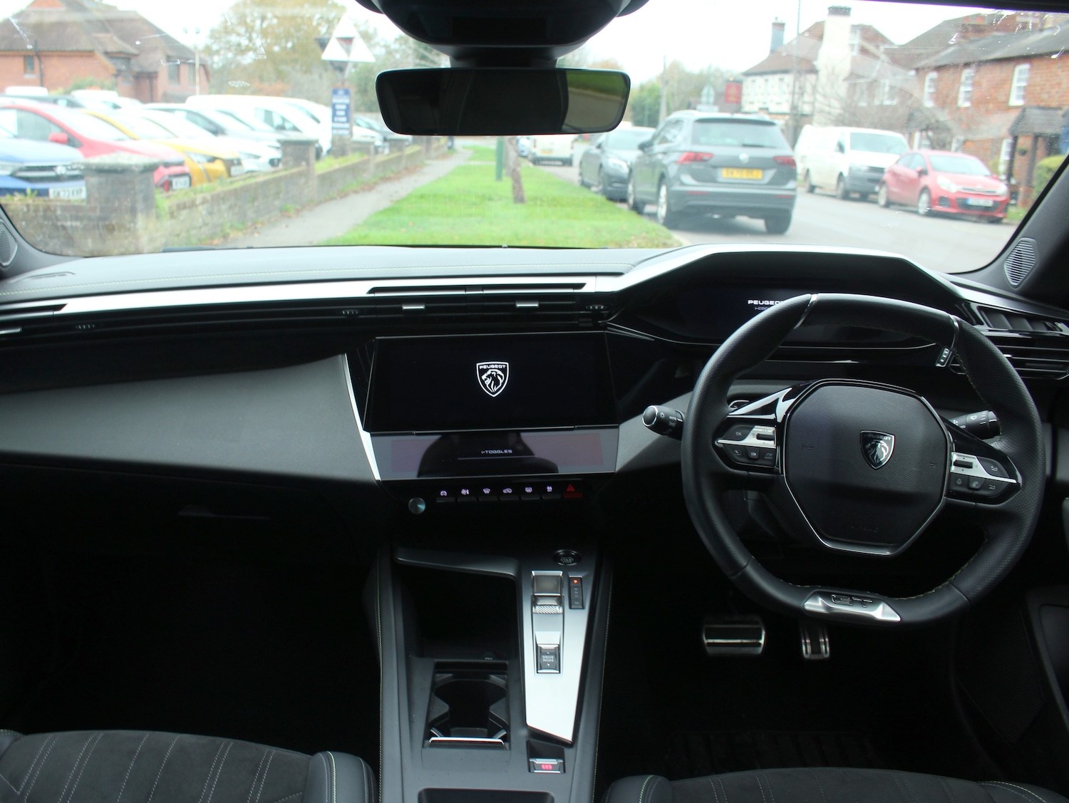 Used Peugeot 408 2024 for sale - 76577409: Photo 11