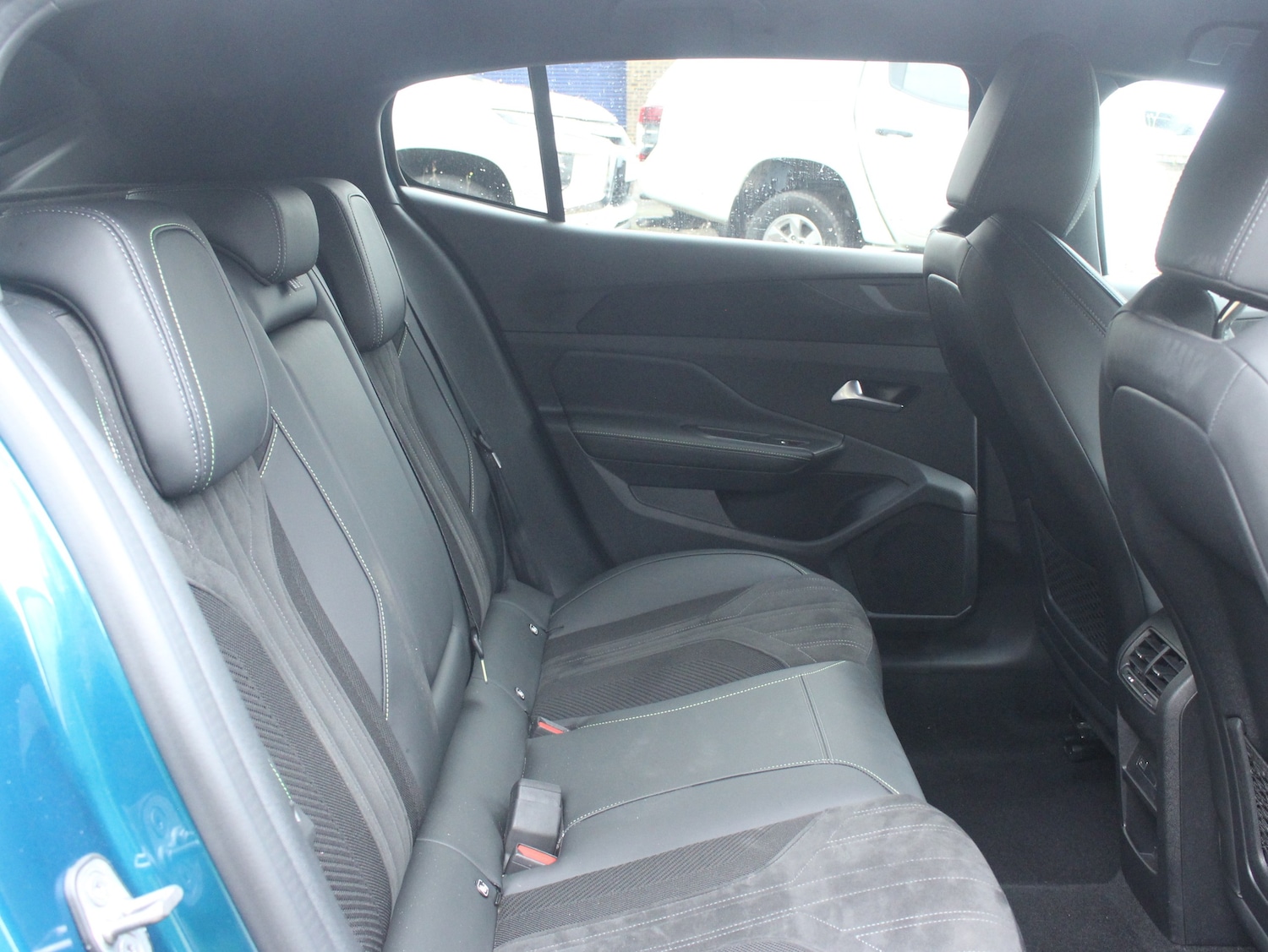 Used Peugeot 408 2024 for sale - 76577409: Photo 38