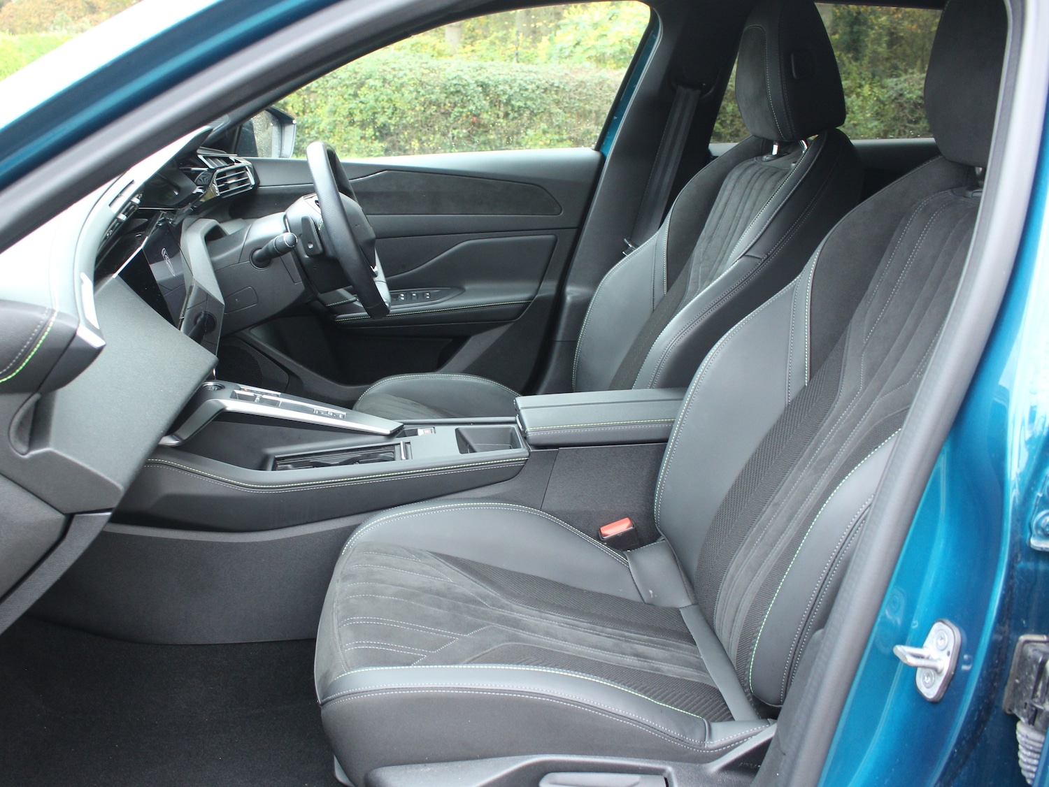 Used Peugeot 408 2024 for sale - 76577409: Photo 9