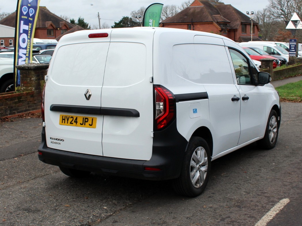 Used Renault Kangoo 2024 for sale - 76961886: Photo 5