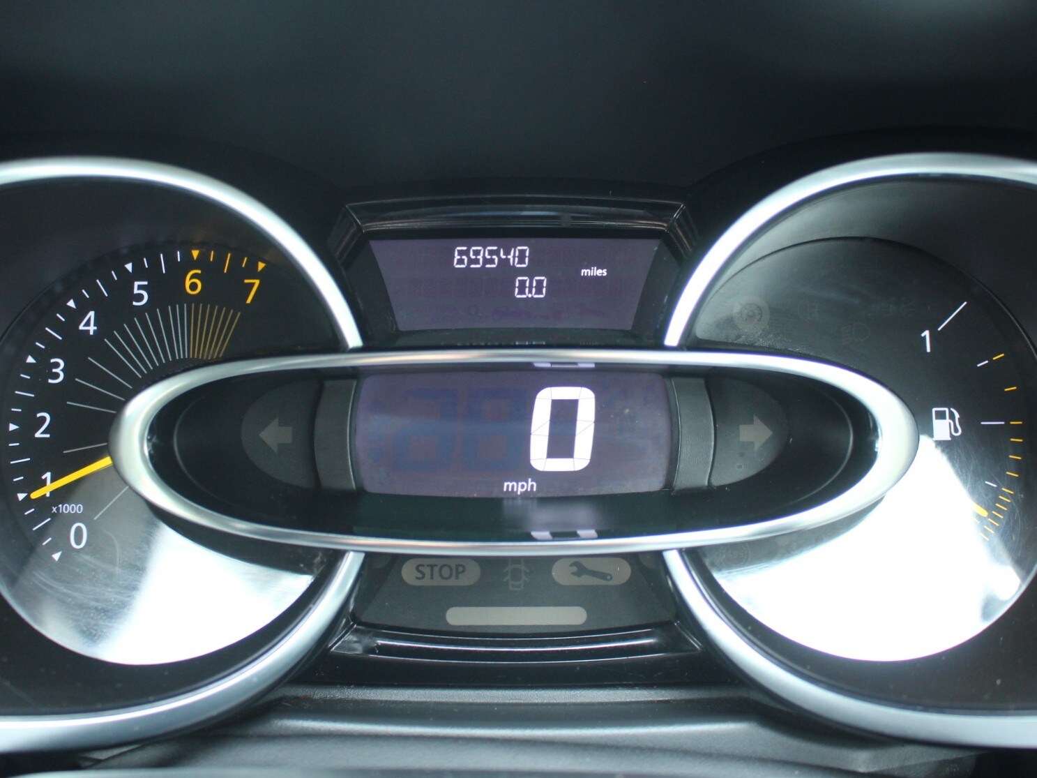 Used Renault Clio 2016 for sale - 77483285: Photo 28