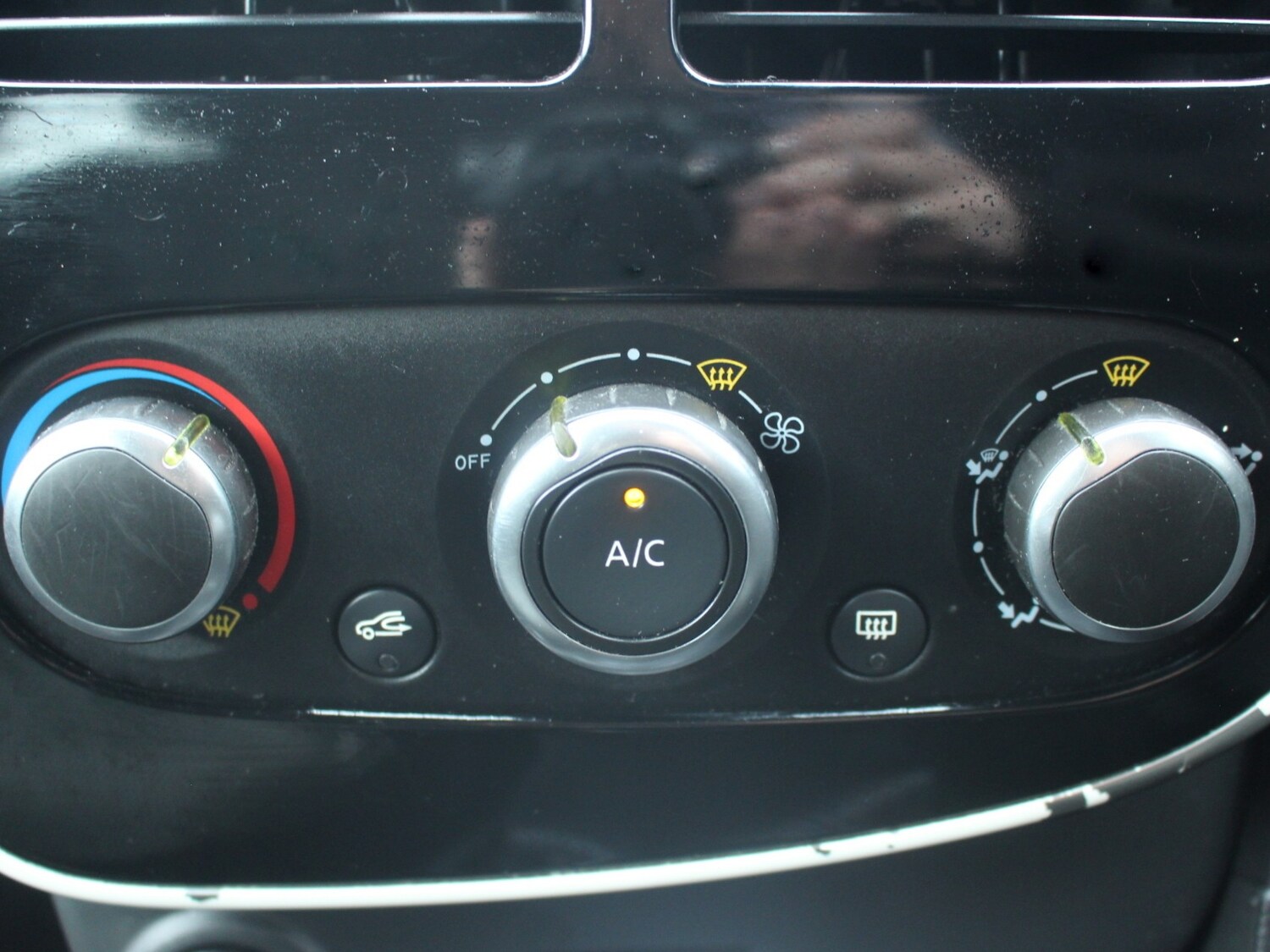 Used Renault Clio 2016 for sale - 77483285: Photo 30