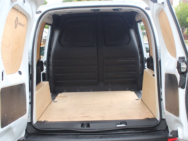 Used Renault Kangoo 2024 for sale - 75632639: Photo 36