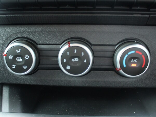 Used Renault Kangoo 2024 for sale - 75632639: Photo 42