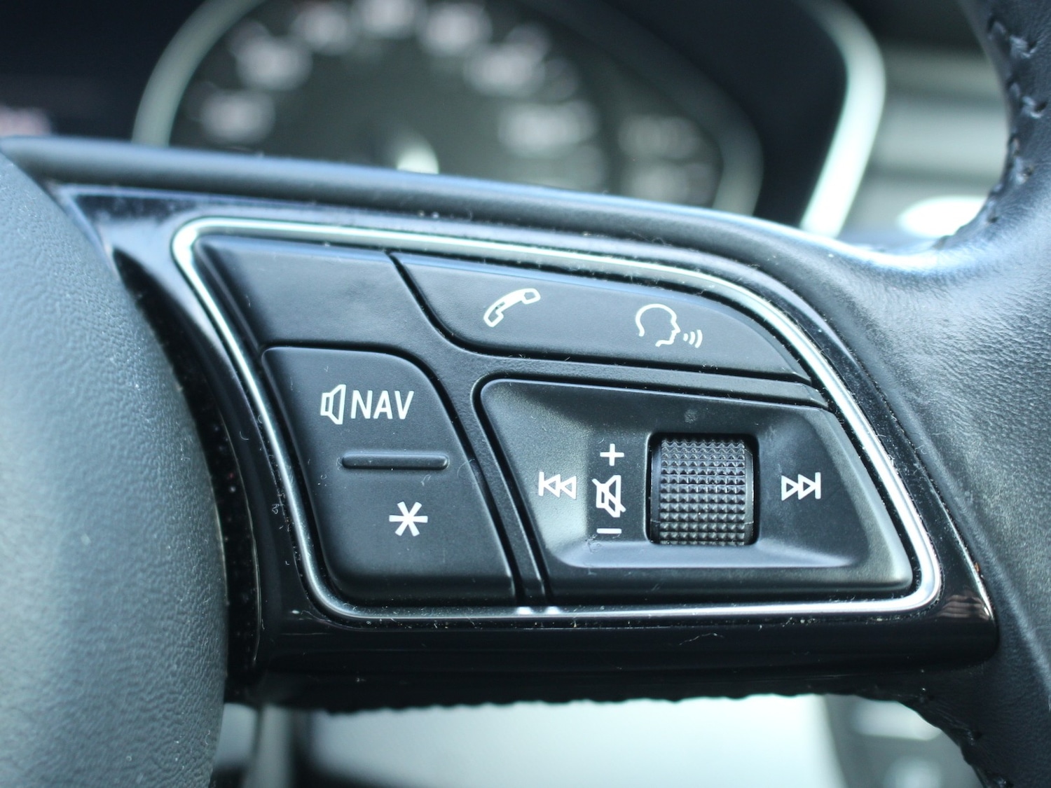 Used Audi A4 2018 for sale - 77382076: Photo 22