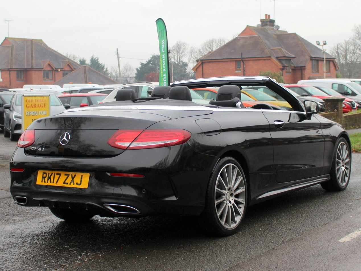 Used Mercedes-Benz C Class 2017 for sale - 77128675: Photo 2