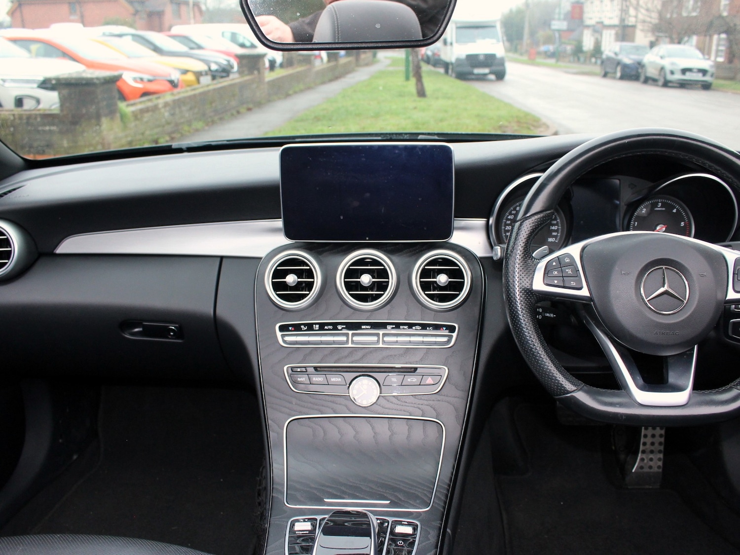 Used Mercedes-Benz C Class 2017 for sale - 77128675: Photo 32