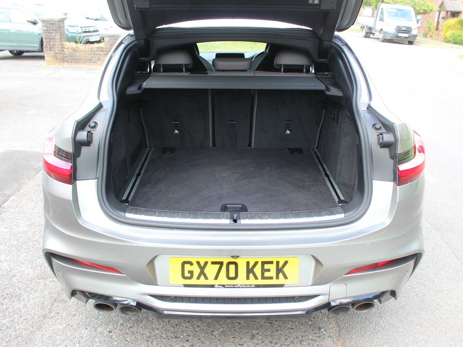 Vehicle 19