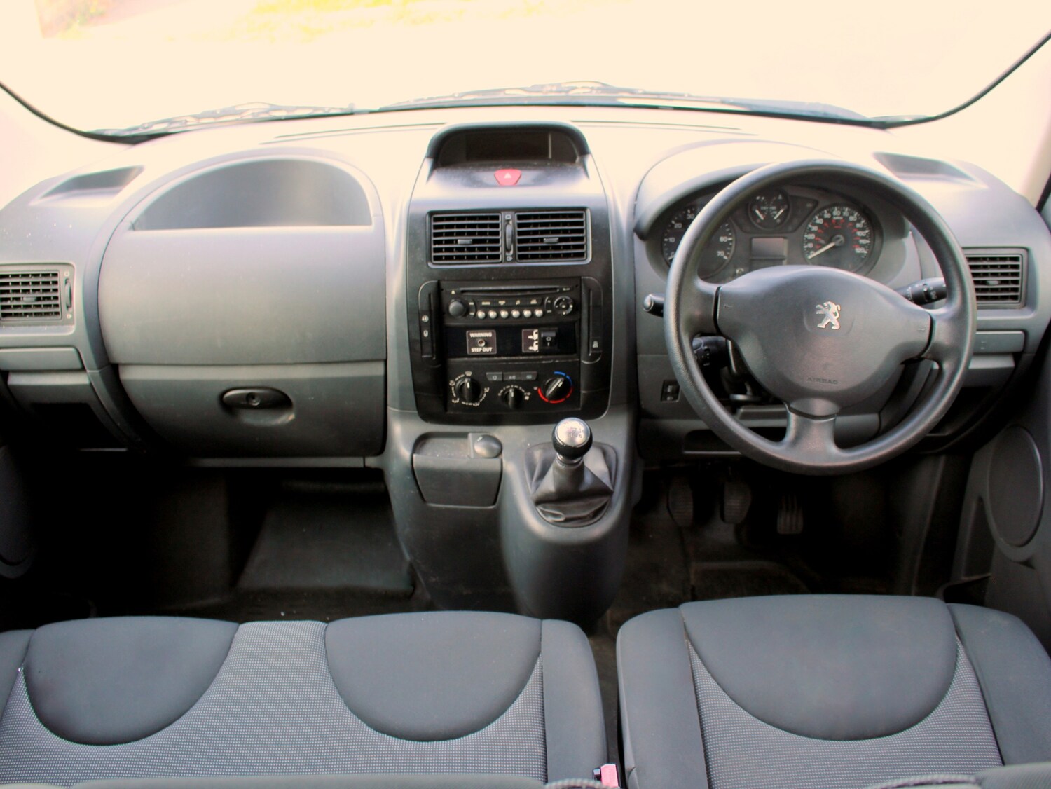 Used Peugeot Expert Tepee 2016 for sale - 76046959: Photo 50