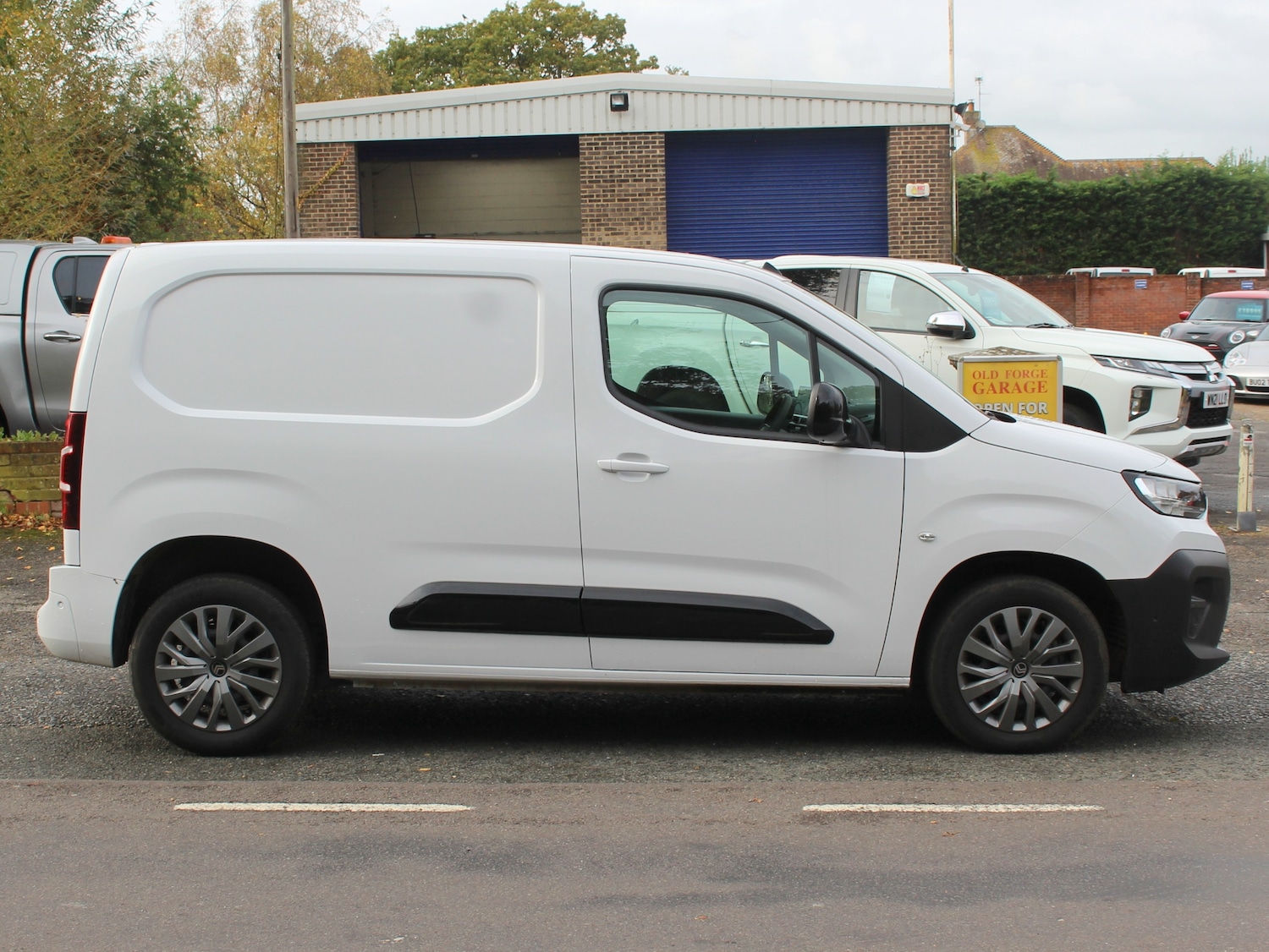 Used Citroen Berlingo 2024 for sale - 76395577: Photo 6