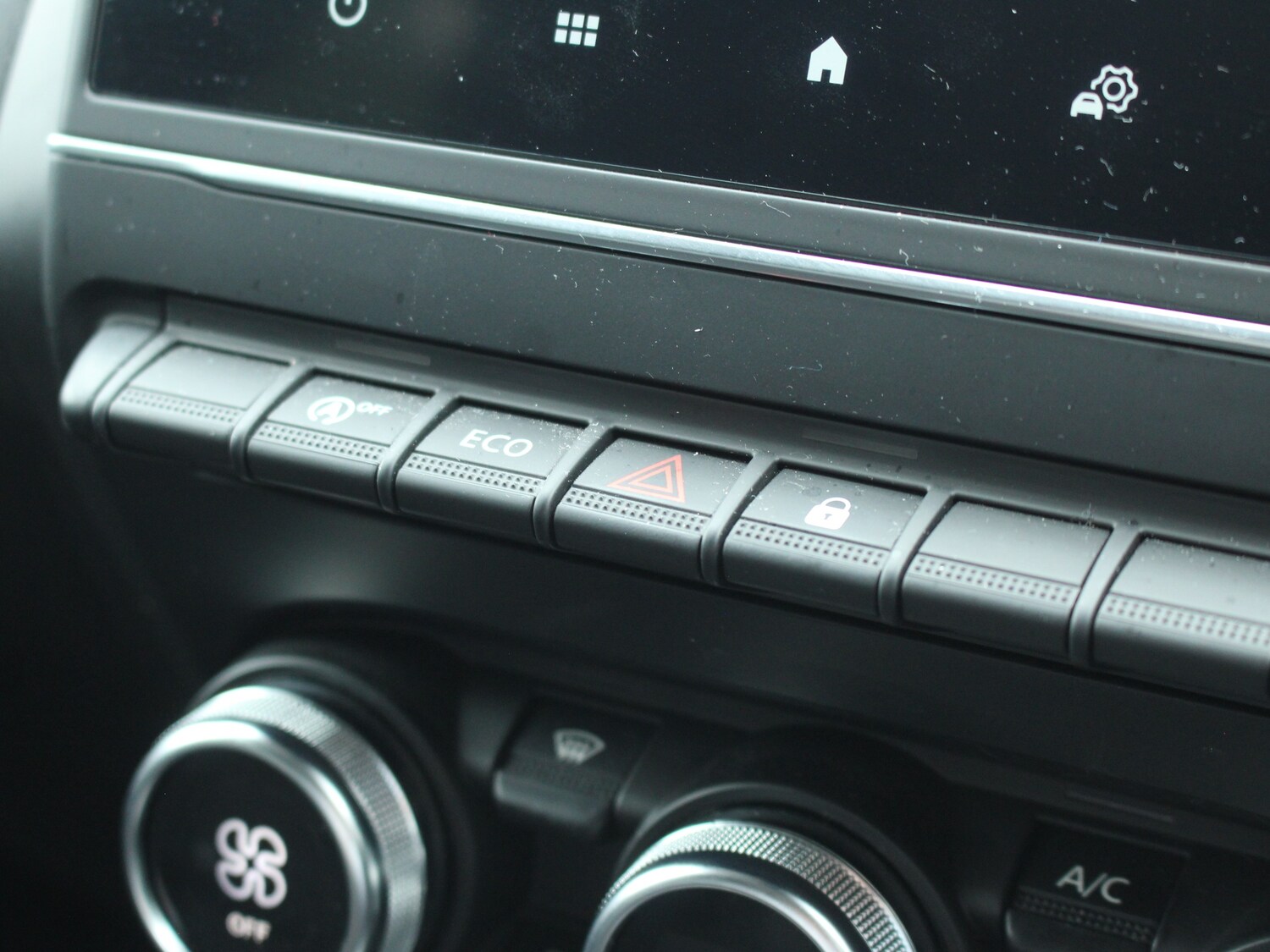 Used Renault Captur 2020 for sale - 75999326: Photo 24