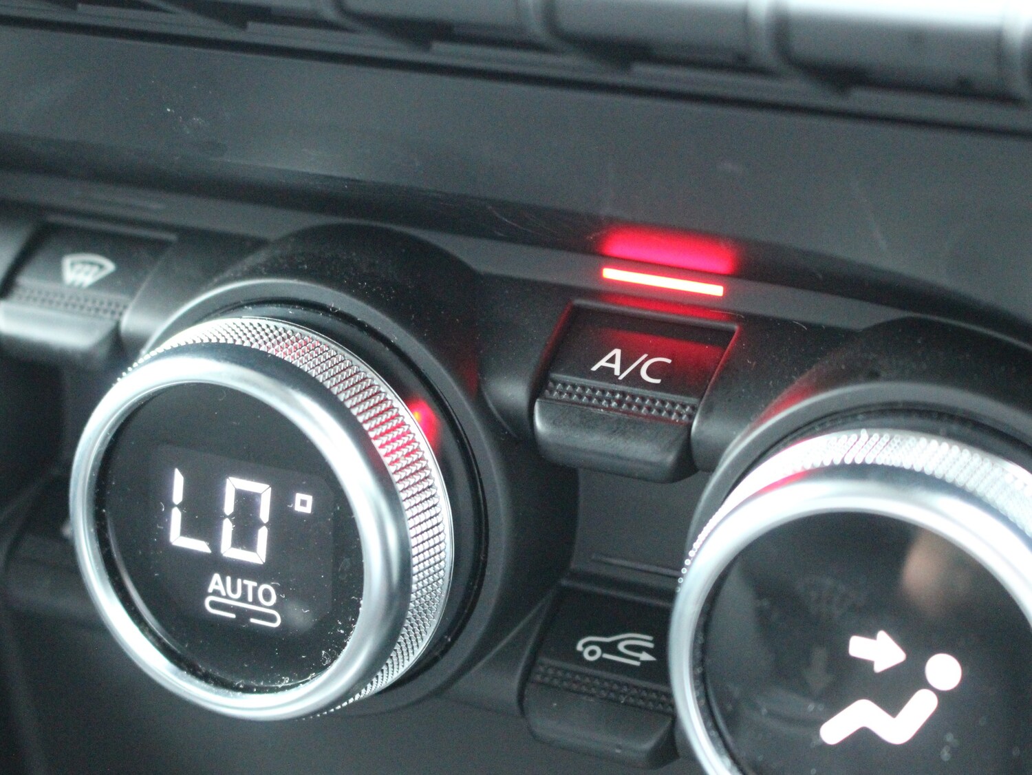 Used Renault Captur 2020 for sale - 75999326: Photo 26