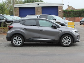 Used Renault Captur 2020 for sale - 75999326: Photo 3