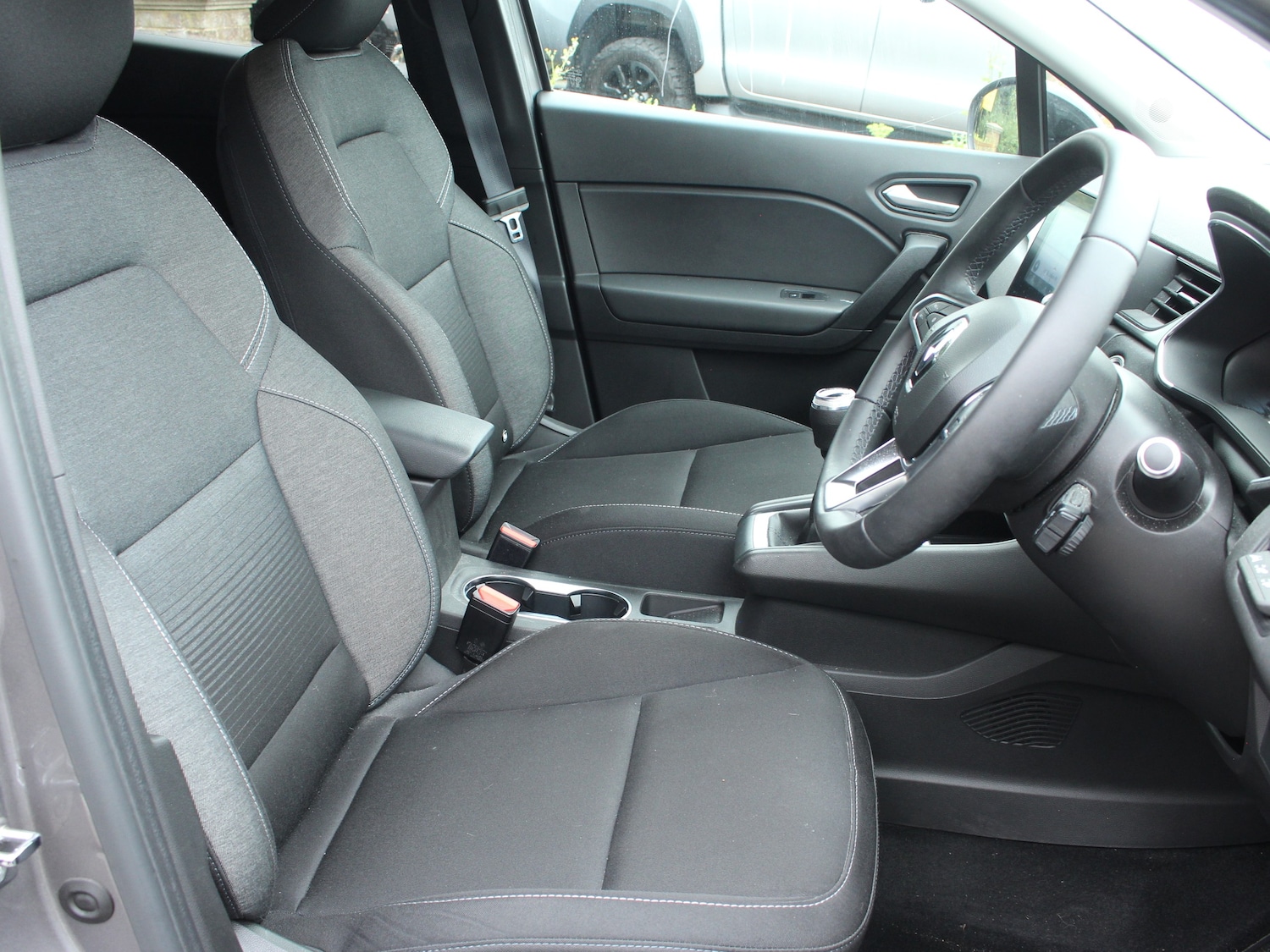 Used Renault Captur 2020 for sale - 75999326: Photo 9