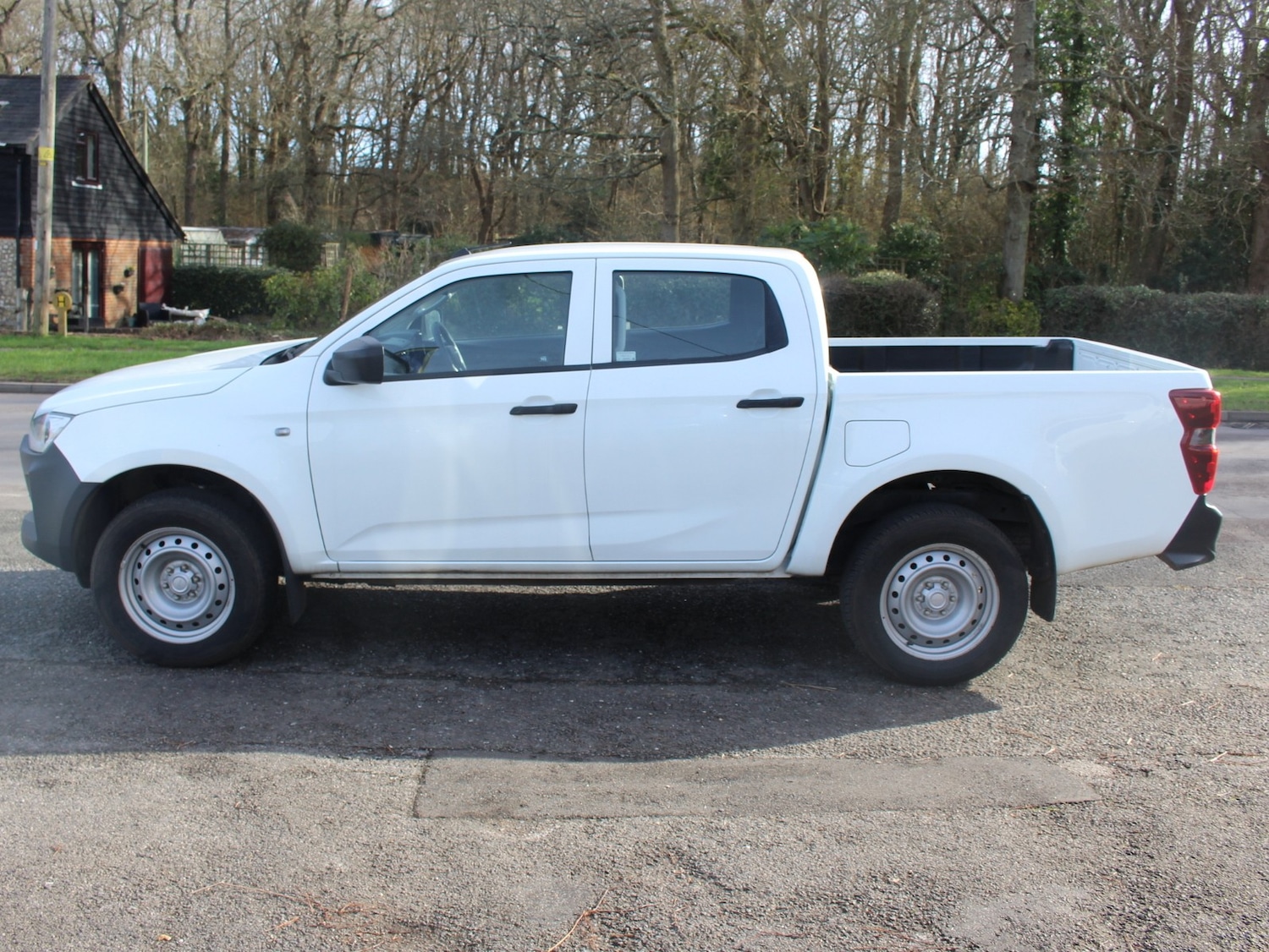 Used Isuzu D-Max 2023 for sale - 77520066: Photo 19