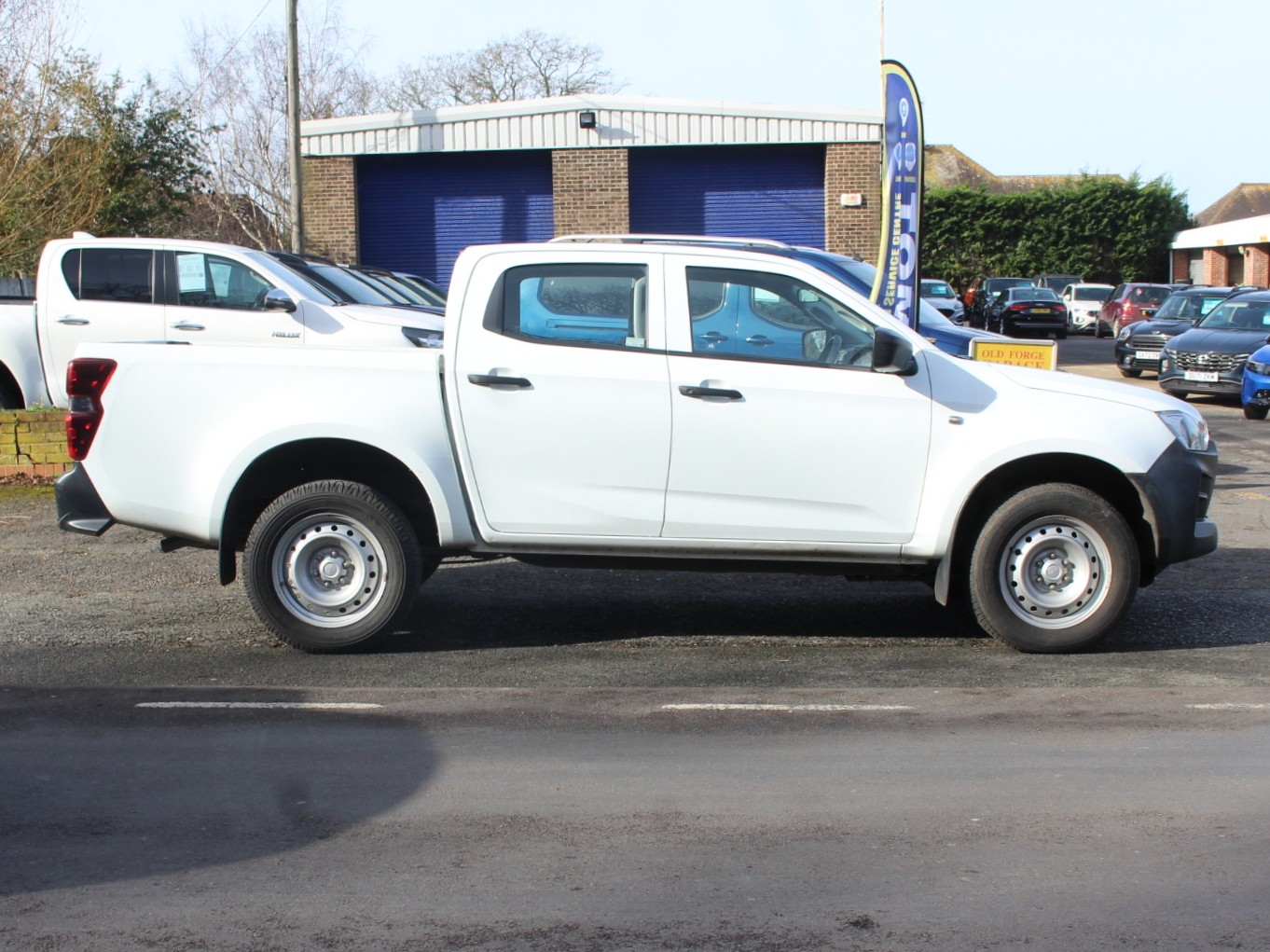 Used Isuzu D-Max 2023 for sale - 77520066: Photo 24