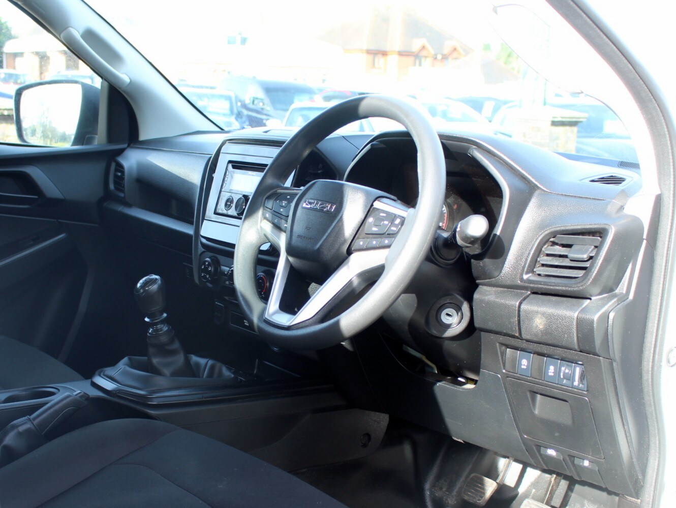 Used Isuzu D-Max 2023 for sale - 77520066: Photo 5