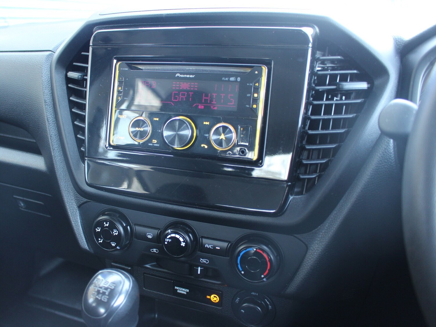 Used Isuzu D-Max 2023 for sale - 77520066: Photo 8